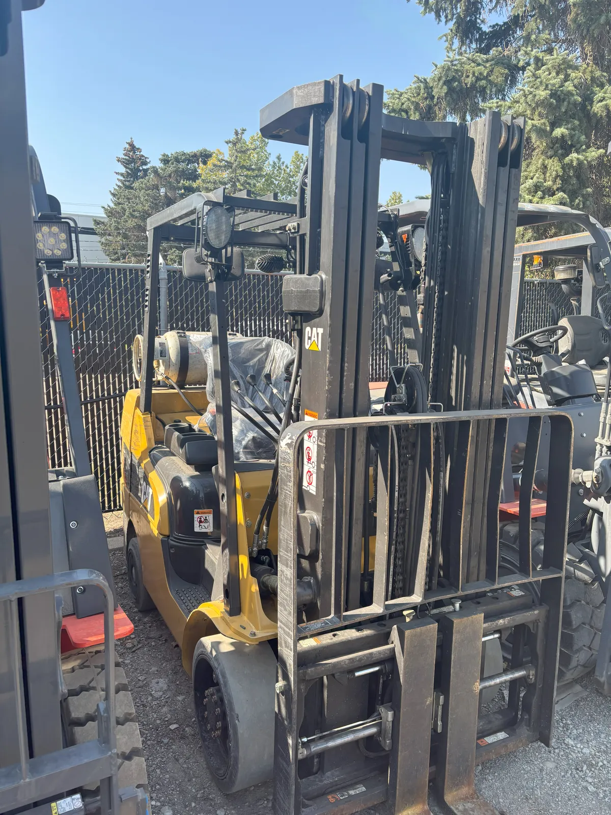 2010 Cat 2C6000 for sale at Southern Iron Equipment Lethbridge