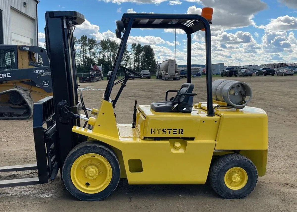 1985 Hyster H60XL for sale — Forklifts in Lethbridge AB at Southern Iron Equipment