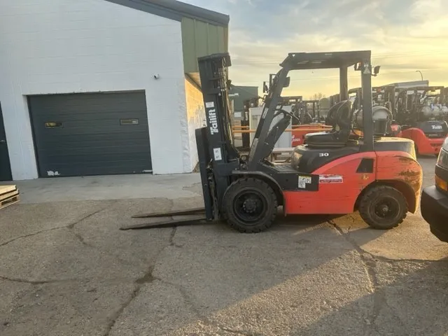 2021 Tailift PFG30-PS for sale at Southern Iron Equipment Lethbridge